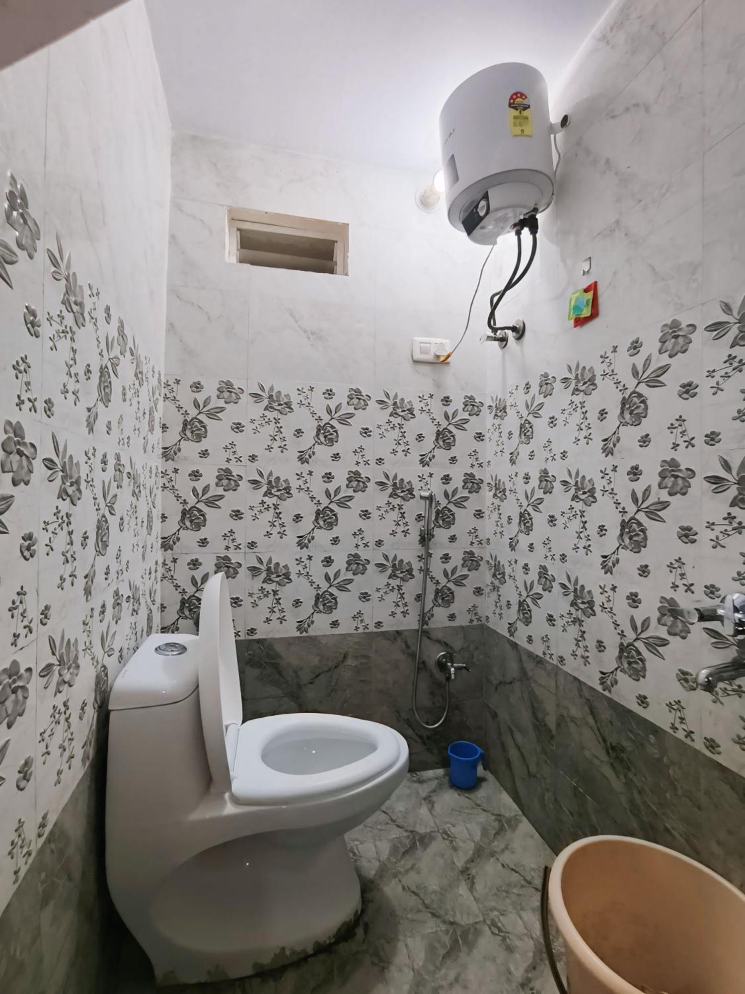 Shree Trilokeshwar Guesthouse อุจเจน ภายนอก รูปภาพ